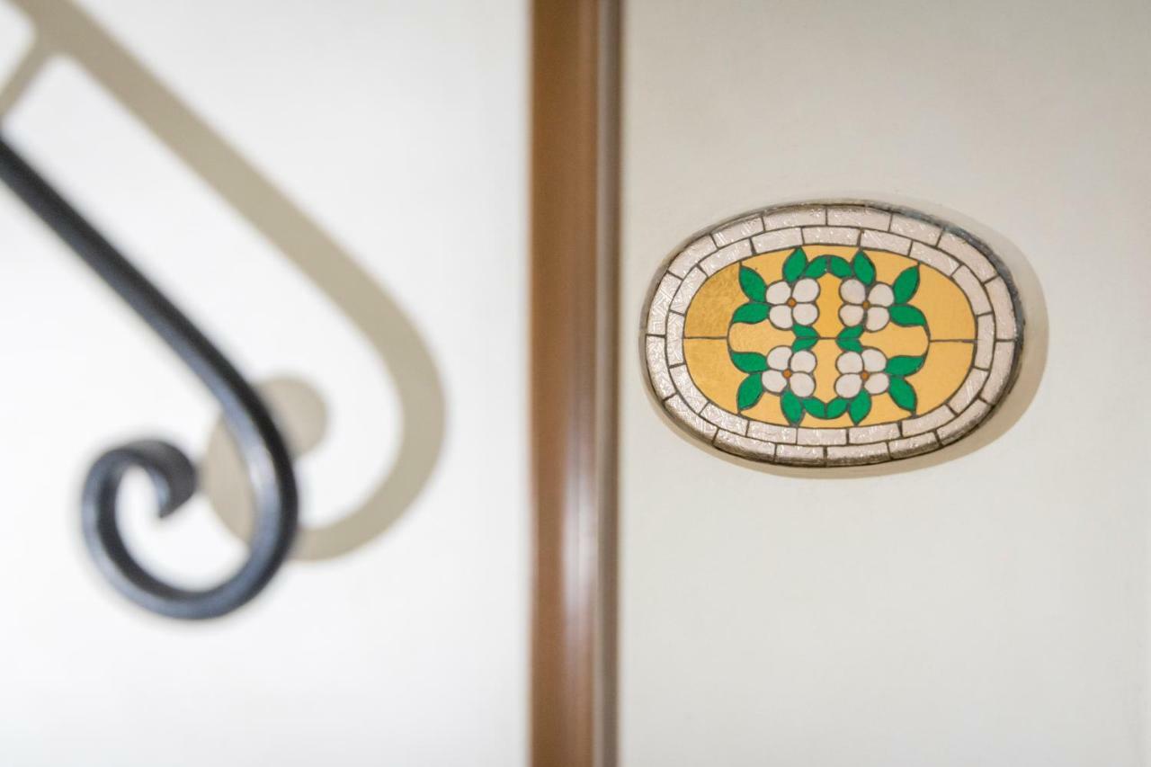 卡斯特布奥诺Casa Lucia公寓 外观 照片